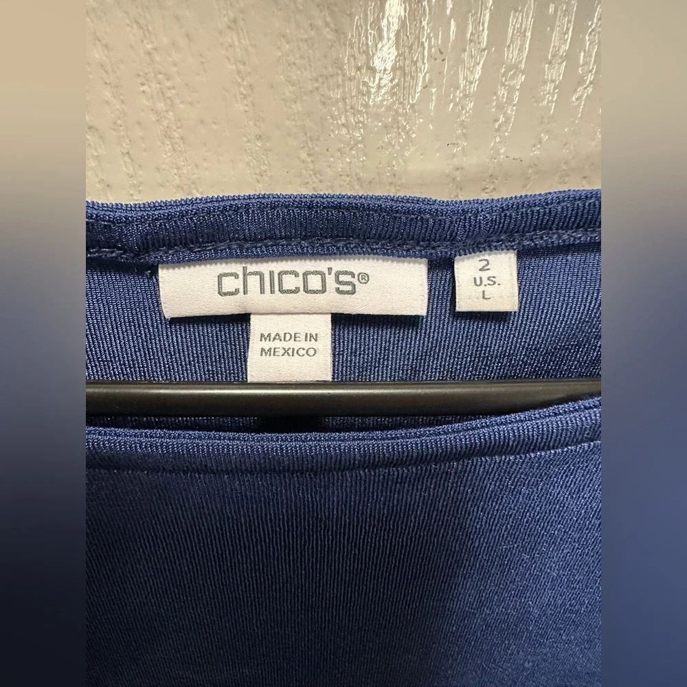 Chico’s Women’s Scoop Neck Sleeveless Tank Top Stretchy Navy Blue, US Large - Picture 2 of 7